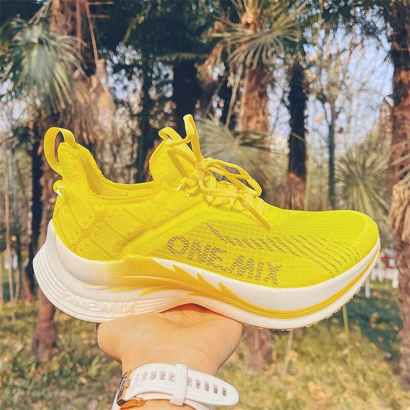 (image for) ONEMIX Professional Carbon Plate Running Shoes Ultra Responsive Foam Stable Support Shock-relief Ultra-light Rebound Sports Sneakers for Competition Training Urban Long-distance Racing Joy